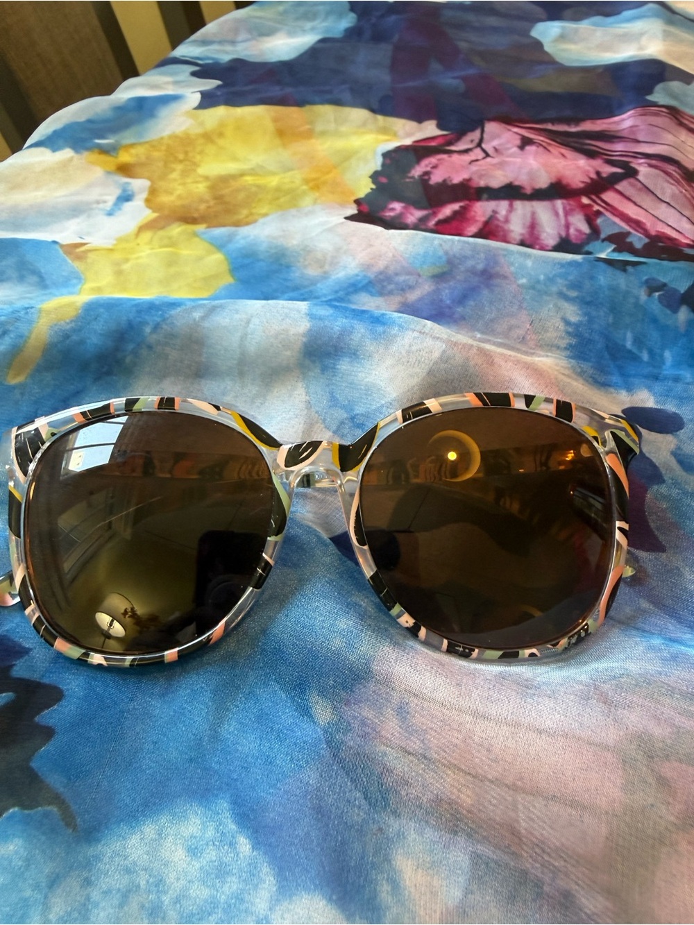 Women’s Multicolor Patterned Round Sunglasses - Unknown Brand